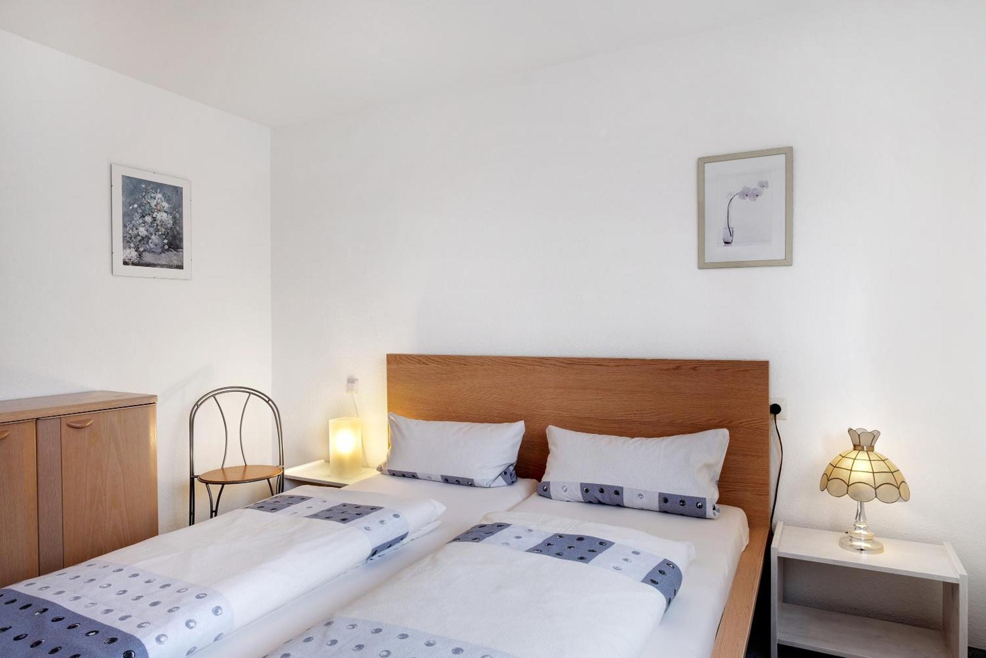 Apartment Uhren Allgaier Schönwalde