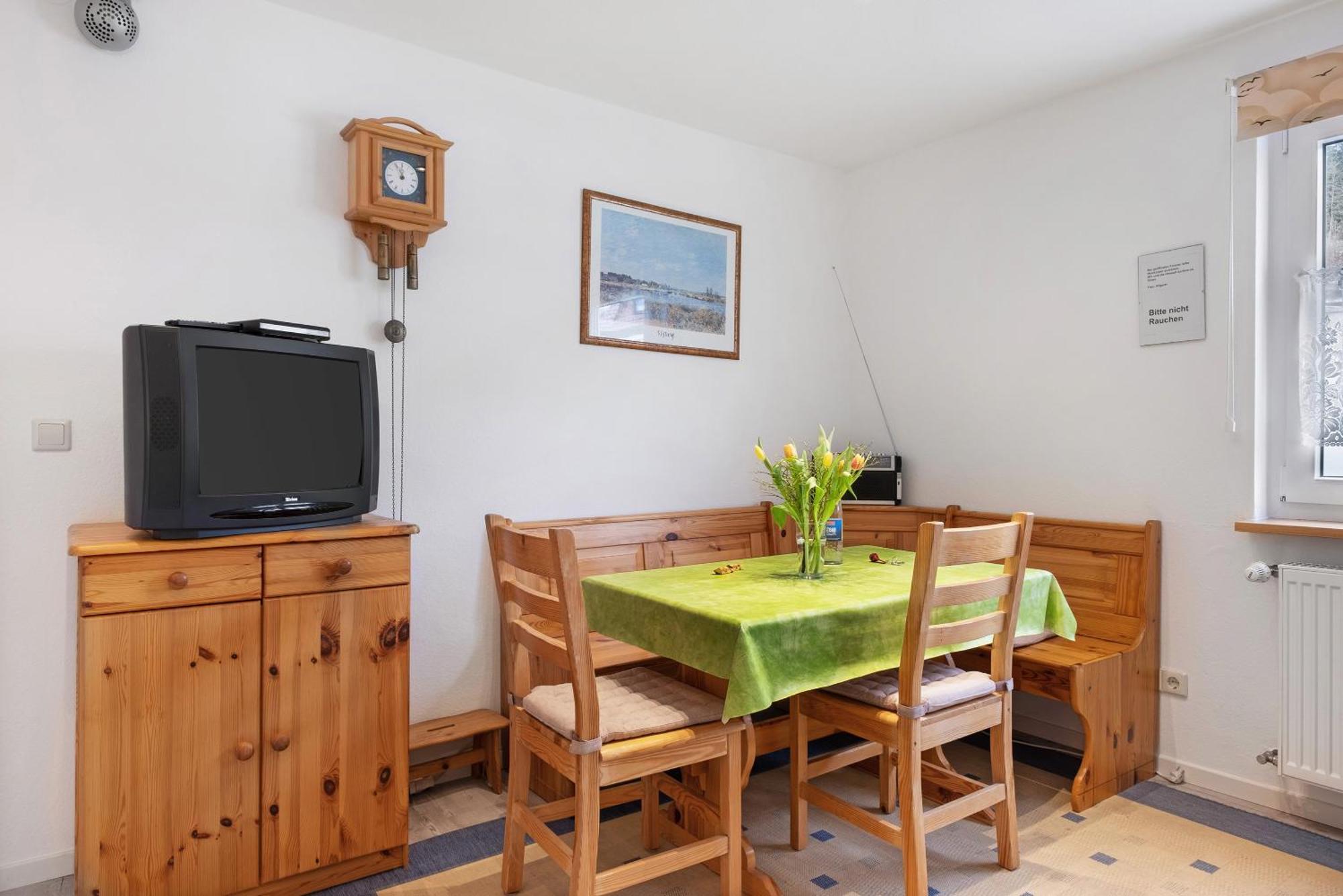 Apartment Uhren Allgaier