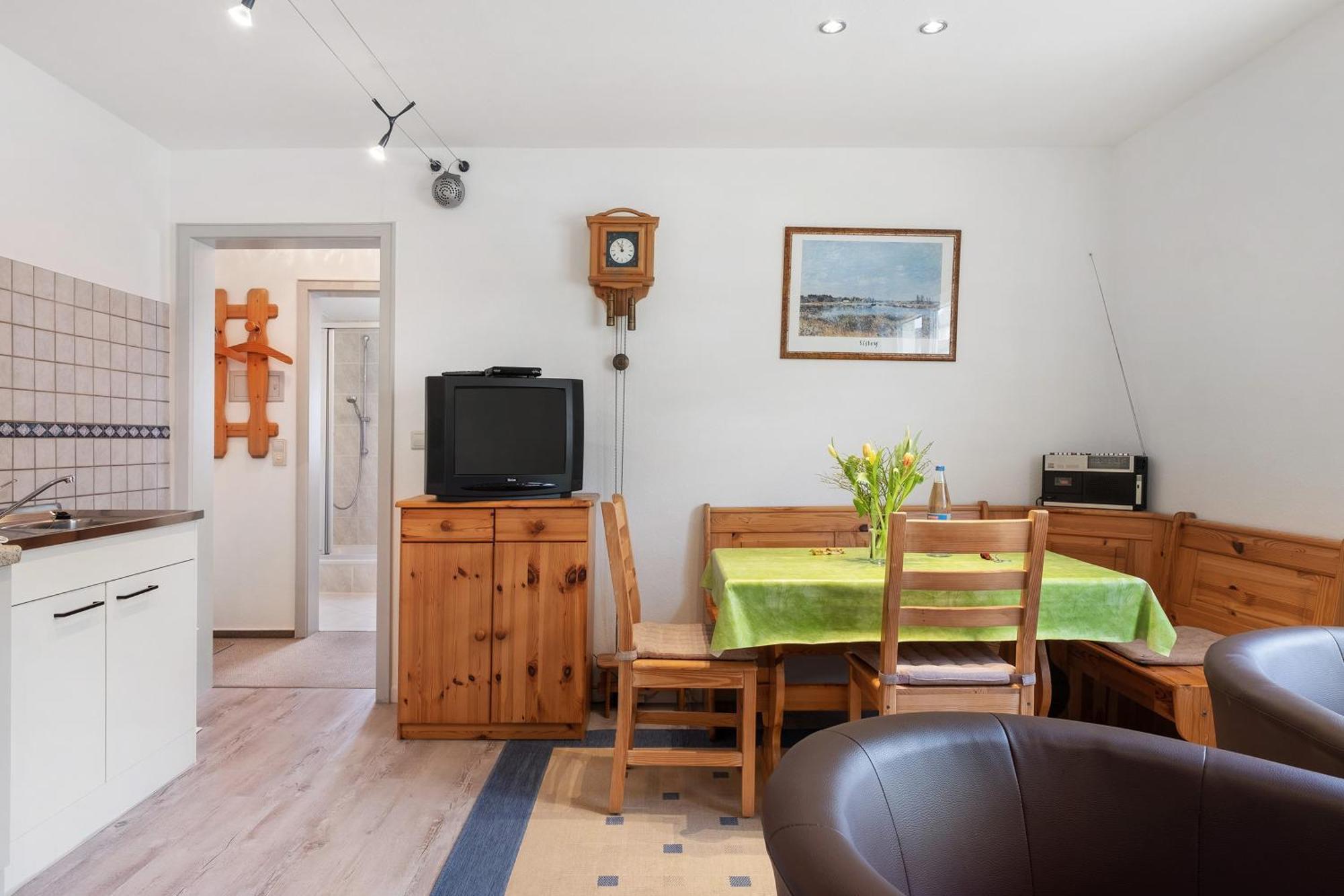 Apartment Uhren Allgaier *